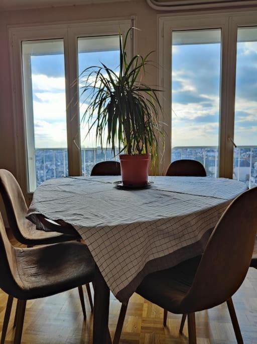 Superbe Appartement Lumineux Avec Vue Imprenable 투르 외부 사진