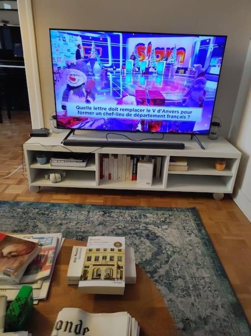 Superbe Appartement Lumineux Avec Vue Imprenable 투르 외부 사진
